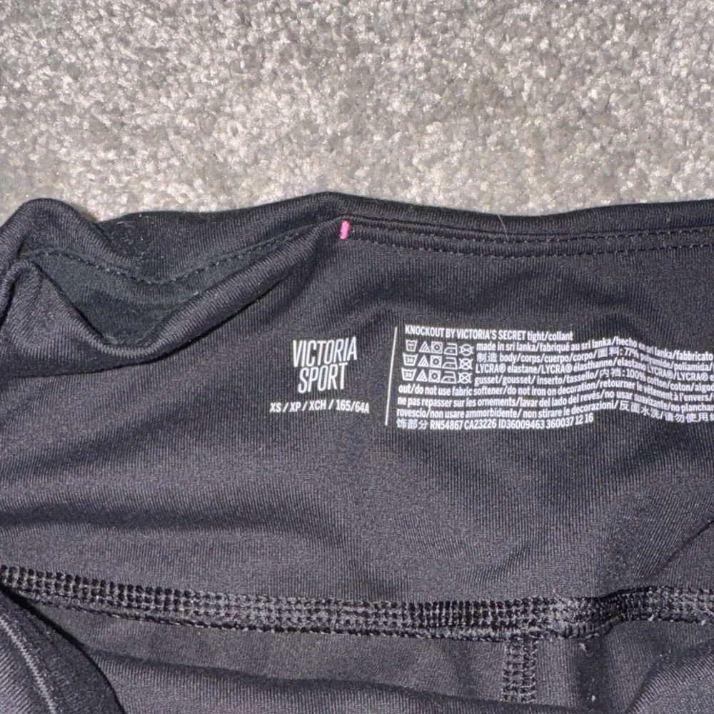 Victoria's Secret Black Leggings - Picture 4 of 4